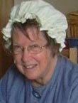Marilyn Spearin, docent and instructor in Knitting and spinning activity